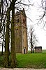 Kerktoren van Schillaard op kerkhof[2]