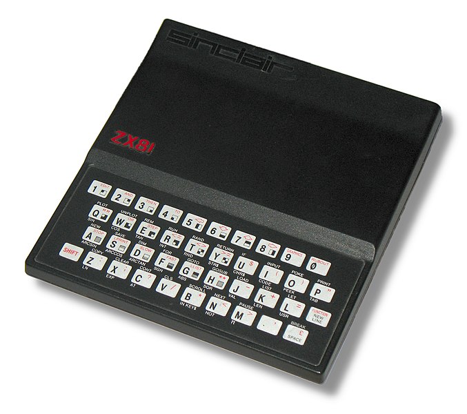 upload.wikimedia.org/wikipedia/commons/thumb/3/31/Sinclair_ZX81.jpg/677px-Sinclair_ZX81.jpg