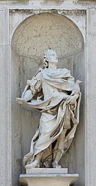 Statue des Heiligen Oswald von Torretti an der Fassade der Kirche San Stae in Venedig