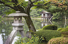 Kotoji-tōrō in Kenroku-en (Six Attributes Garden)