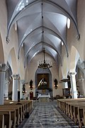 Interior neogótico de la Catedral de San Pedro y San Pablo, Tallinn