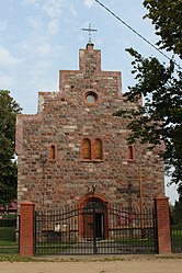 Die früher evangelische, jetzt katholische Pfarrkirche in Targowo (Theerwisch)