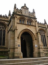 Wakefield Cathedral south porch and sundial. Wakefield Cathedral south porch and sundial.JPG