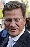 Westerwelle hamm 2009 ankunft.jpg