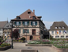 Wintzenheim, Hôtel de vile.jpg