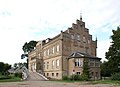 Gutsanlage mit Gutshaus, Park, 2 Ställen