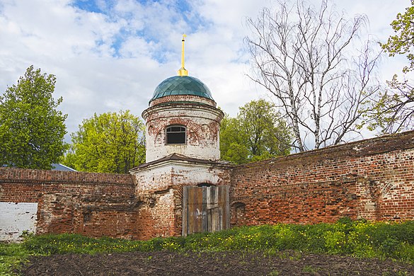 160. Ограда Ризоположенского монастыря, Суздаль Автор — Новинская Г.