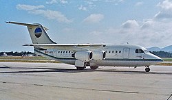 PauknAir BAe 146 conectaba Melilla con Málaga, Madrid, Almería, Barcelona, Palma de Mallorca Santiago de Compostela y Santander a finales de los años 90