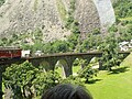 Le viaduc hélicoïdal de Brusio vu du Bernina Express