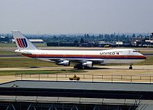 Боинг 747-122, United Airlines AN1094854.jpg