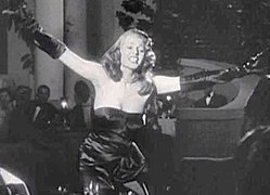 Rita Hayworth dans la bande-annonce de Gilda en 1946.