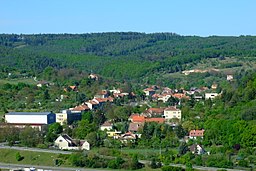 Global view on village of Lelekovice.JPG
