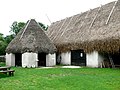 Casa con techo de paja y sistema de zancas en Gotland.