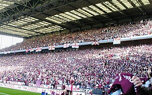 Klubbens hemmaarena Villa Park 2007.