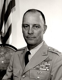 Black and white photo of Lieutenant General John W. Bowen, probably while commanding XVIII Airborne Corps in 1964