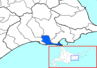 Localisation de Kushiro (en bleu) dans la même sous‑préfecture (sud‑est de l'île d'Hokkaidou).