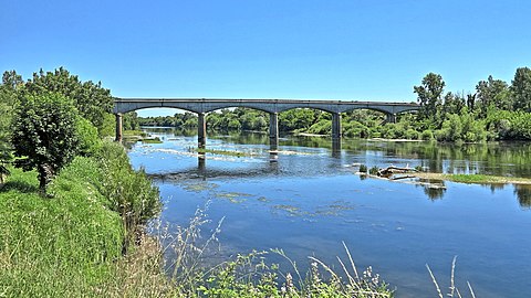 Le pont sur la Dordogne.