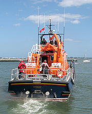 Krma britanskega reševalnega čolna