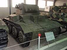 Mk.VII «Тетрарх» в Бронетанковом музее в Кубинке.