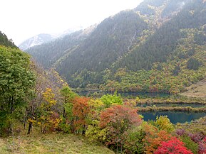 Хребет Миньшань, долина Цзючжайгоу