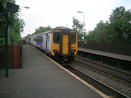 Mills Hill railway station 1.jpg