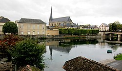 Église Saint-Jean-Baptiste (Nemours) a Loing