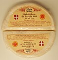 Un fromage d'appellation reblochon de Savoie et de marque Reflets de France.