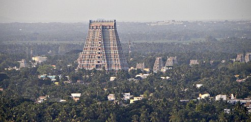 Ensemble dédié à Vishnou, le Sri Ranganatha Swamy XVIe – XVIIe siècle. Srirangam. Vue générale dans la ville. Tiruchirapalli