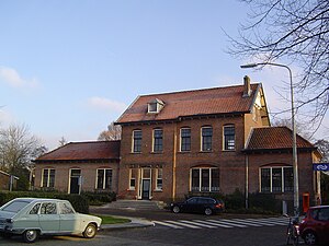 Station Bloemendaal.JPG