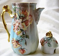 Verseuse porcelaine de Limoges.jpg