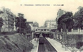 L'ancien bâtiment voyageurs vers 1900.