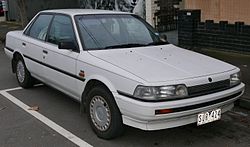 First generation (JK, JL; 1989–1992) Main article: Toyota Camry (V20)