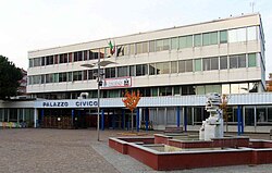 Сградата на общината в Коленьо