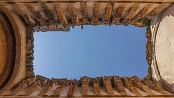 Abóbada em ruínas do palácio de Iyasu na cidade-fortaleza de Fasil Ghebbi em Gondar, região de Amara, Etiópia. (definição 7 952 × 4 473)