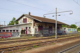 Halle de marchandises SNCF abandonnée en 2011, et démolie en 2019