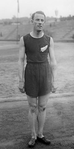 Harry Wilson (hurdler) 1919.jpg