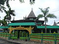 Gerbang depan Masjid Sultan Suriansyah .