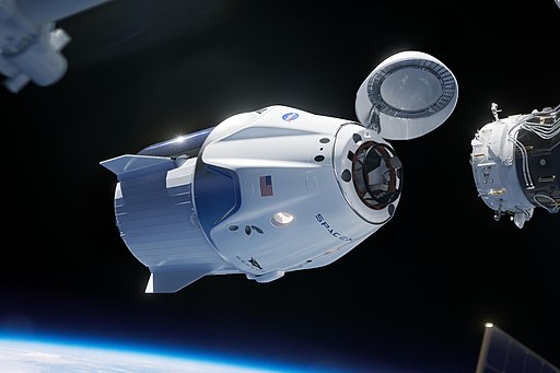 SpaceX Crew Dragon (More cropped).jpg