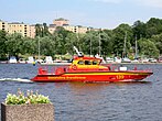 Storstockholms brandförsvars brandbåt 139 på Årstaviken
