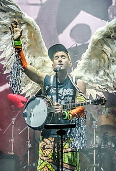 Sufjan Stevens performing at Pitchfork, 2016.jpg