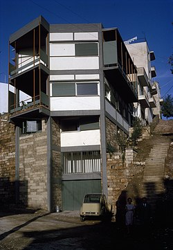 Photo of a one-family house in athens