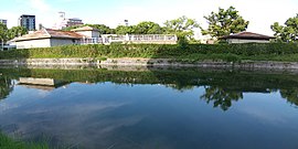 黒門川と池水浄化施設