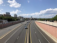 Route 18 northbound in New Brunswick, the primary highway providing access to the city 2021-07-30 15 06 48 View north along New Jersey State Route 18 (Elmer Boyd Memorial Parkway) from the overpass for Commercial Avenue-Paul Robeson Boulevard in New Brunswick, Middlesex County, New Jersey.jpg