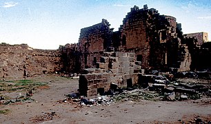 Bosra. Pretorio - DecArch - 2-47.jpg