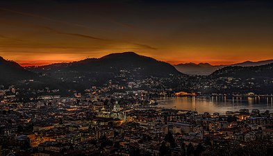 Como – Como dopo il tramonto