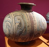 Western Han dynasty cocoon vessel (206 BCE-8 CE).