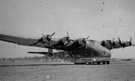 «Гигант» на аэродроме в Италии (август 1943)