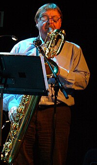 Le saxophoniste baryton John Surman en concert en 2014