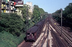 S-tog materieel uit 1934 rijdt op 11 mei 1972 Valby binnen uit het oosten