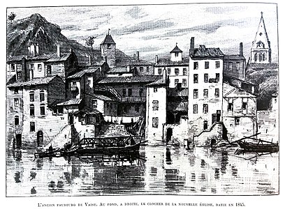 Le quai Arloing dans « L'ancien faubourg de Vaise. Au fond, à droite, le clocher de la nouvelle église, bâtie en 1845. », J. Drevet, 1901.